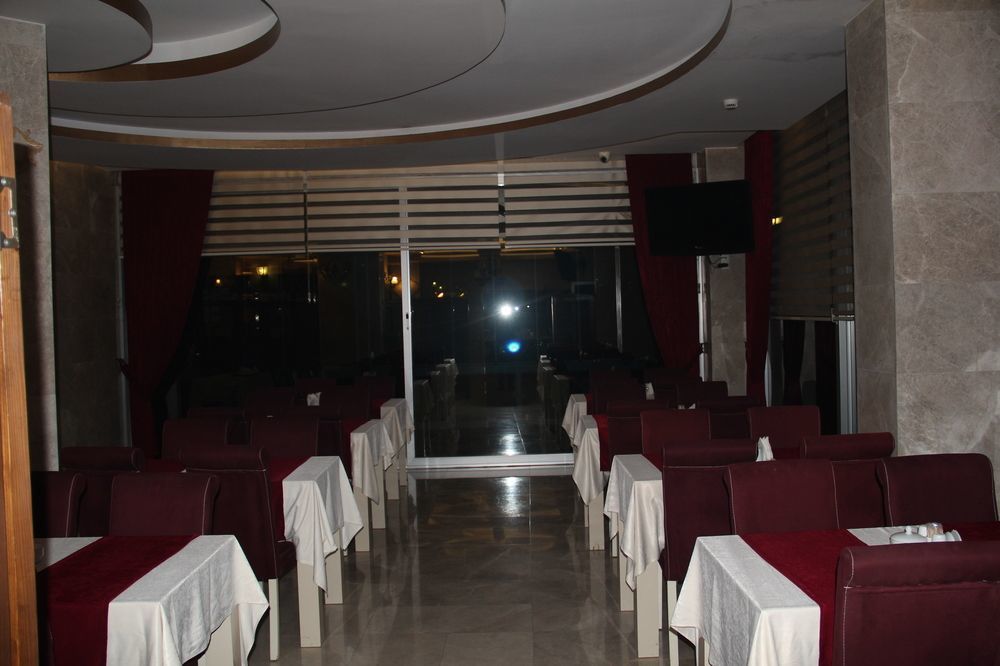 Otel Grand Ezel 3*