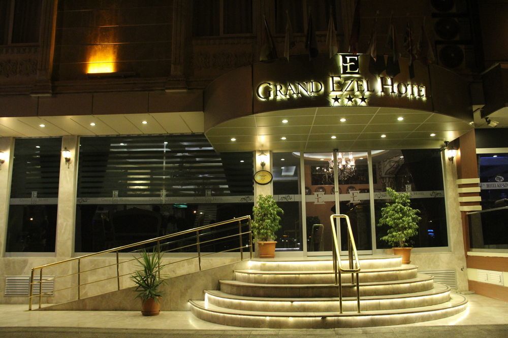 Grand Ezel